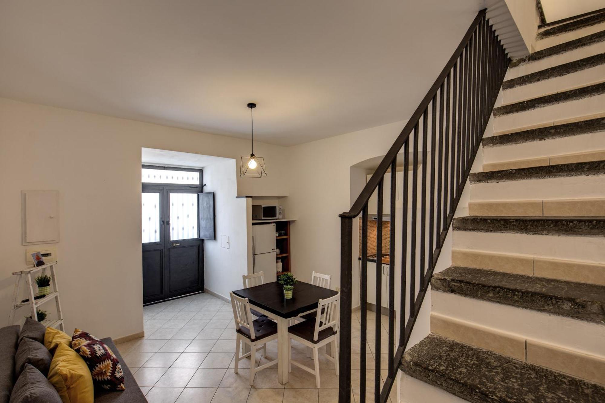 Janara Apartment Наполи Екстериор снимка